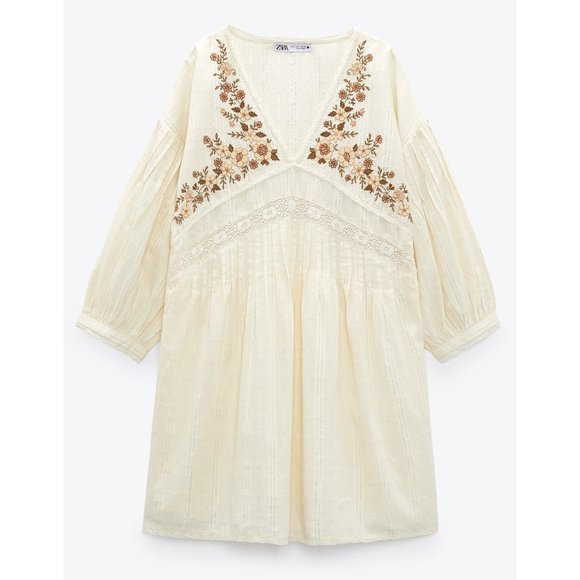 NWT Womens Size XS ZARA White Floral Embroidered Relaxed Fit Boho Mini Dress - Picture 3 of 7